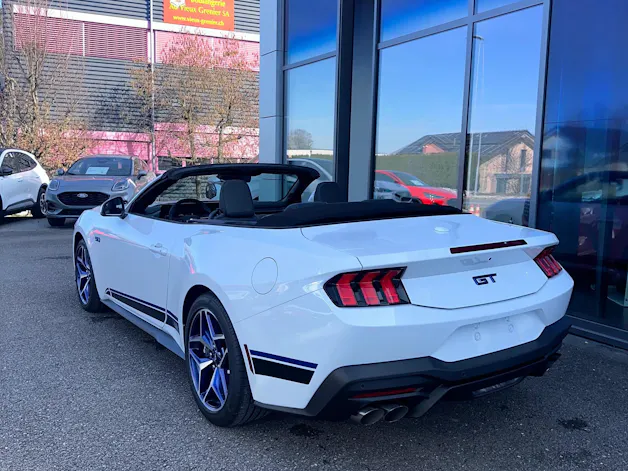 Ford Mustang Convertible 5.0 V8 GT 450CV/Aut.