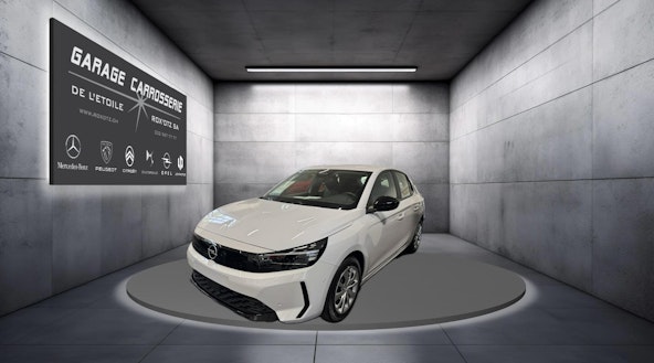 First vehicle image