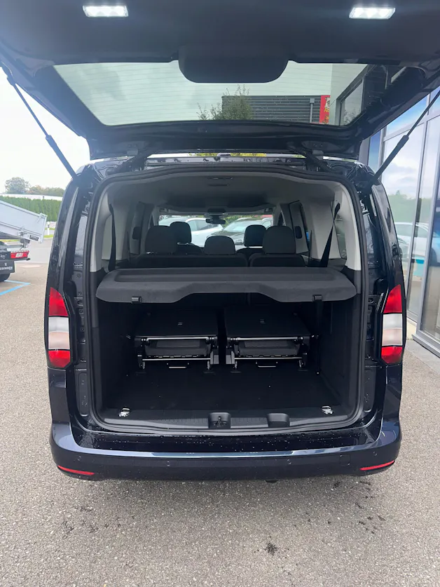 Ford TOURNEO CONNECT Grand 2.0 EcoB 122CV/Titanium/Aut.
