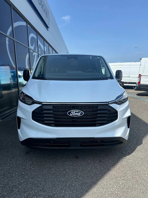Ford Transit Custom Van 320 L1 2.0 EcoBl Trend/136CV/Aut.
