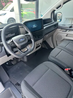 Ford Transit Custom Van 320 L1 2.0 EcoBl Trend/136CV/Aut.
