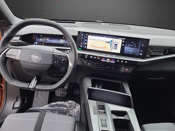 Vehicle image 6 Vehicle image 6