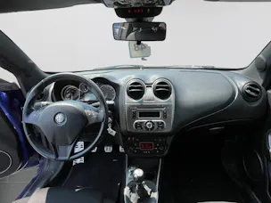 Alfa Romeo MiTo 1.4 TB Quadrifoglio Verde "Multiair a remplacer"