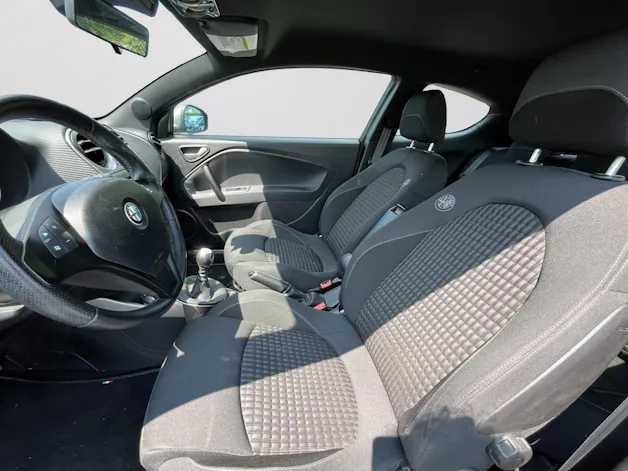 Alfa Romeo MiTo 1.4 TB Quadrifoglio Verde "Multiair a remplacer"