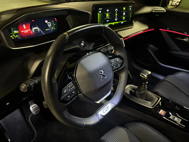 Peugeot 208 1.2 PureTech GT
