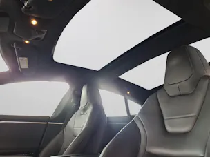 Tesla Model S 75 D