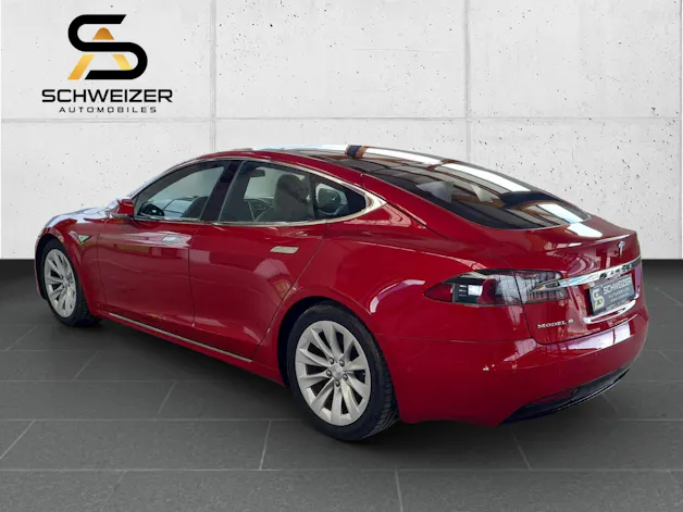 Tesla Model S 75 D