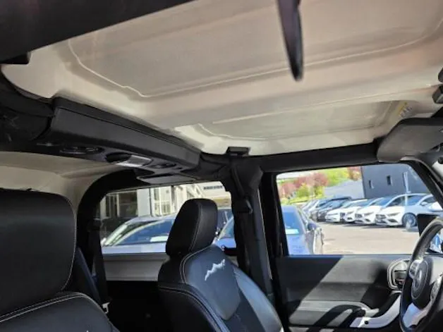 Jeep Wrangler 2.8CRD Sahara X