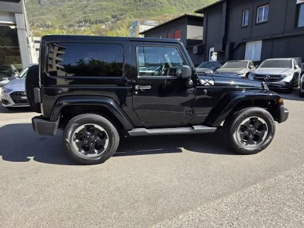 Jeep Wrangler 2.8CRD Sahara X