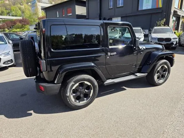 Jeep Wrangler 2.8CRD Sahara X