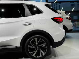 MG ZS 1.5 Hybrid+ Luxury
