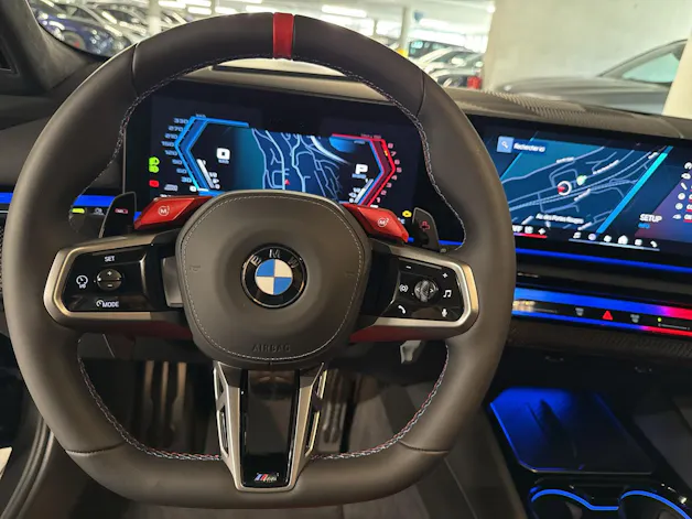 BMW M5 xDrive Touring