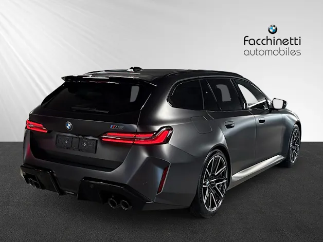 BMW M5 xDrive Touring