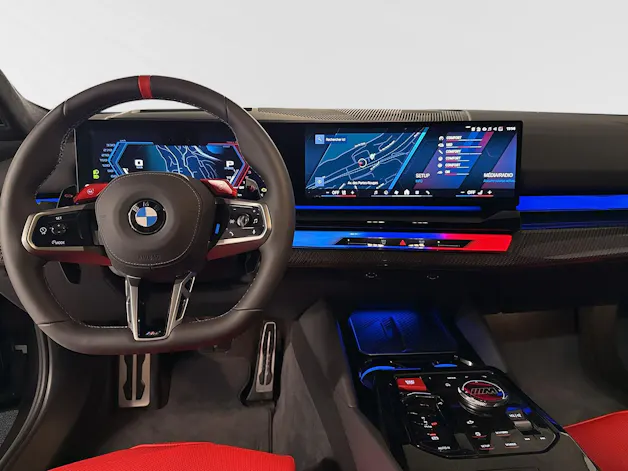 BMW M5 xDrive Touring