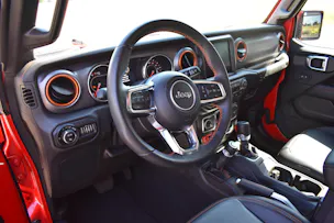 Jeep Gladiator Mojave Sand Runner