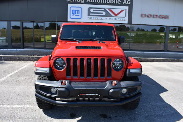 Jeep Gladiator Mojave Sand Runner