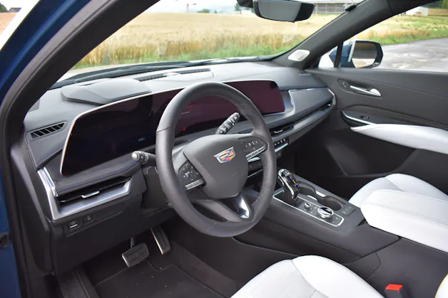 Cadillac XT4 Sport
