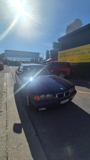 BMW 320