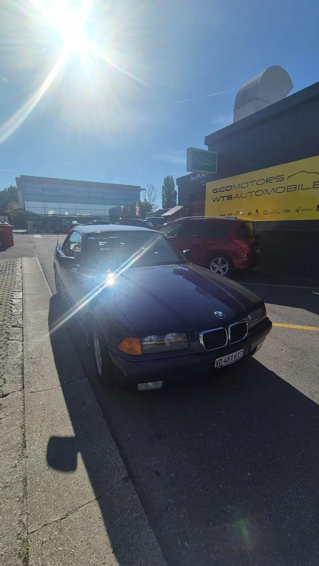 BMW 320