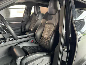 Audi e-tron 55 S Line Black Edition quattro