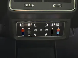 Audi e-tron 55 S Line Black Edition quattro