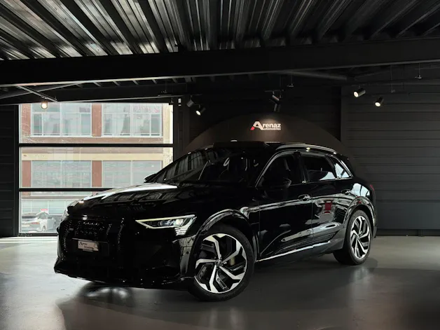 Audi e-tron 55 S Line Black Edition quattro