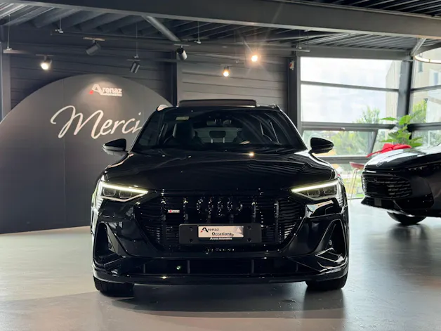 Audi e-tron 55 S Line Black Edition quattro