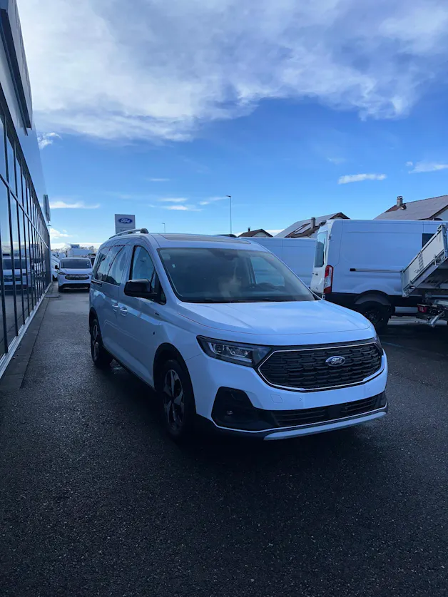 Ford TOURNEO CONNECT Grand 2.0 EcoB Active/122CV/Man.