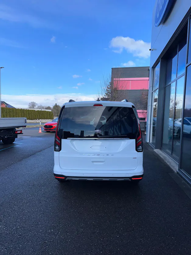 Ford TOURNEO CONNECT Grand 2.0 EcoB Active/122CV/Man.
