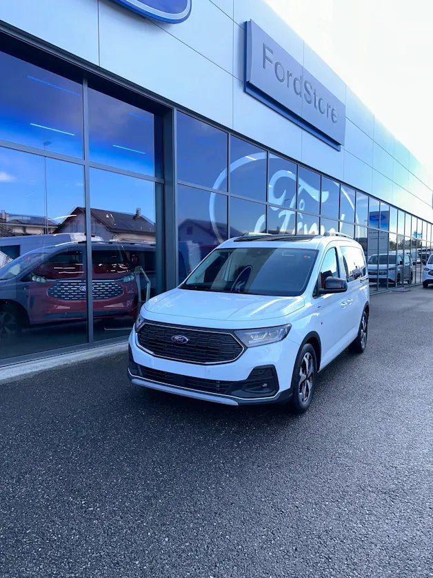 Ford TOURNEO CONNECT Grand 2.0 EcoB Active/122CV/Man.