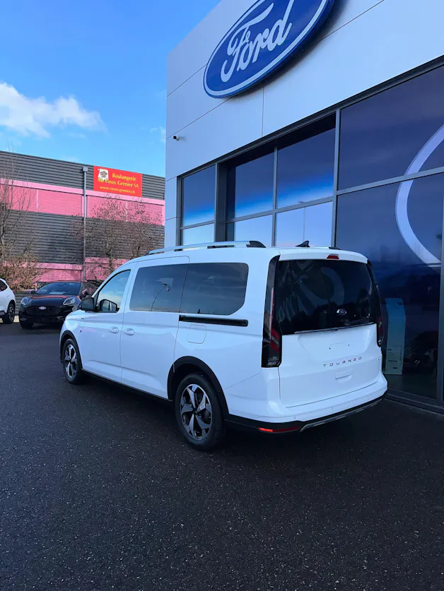 Ford TOURNEO CONNECT Grand 2.0 EcoB Active/122CV/Man.