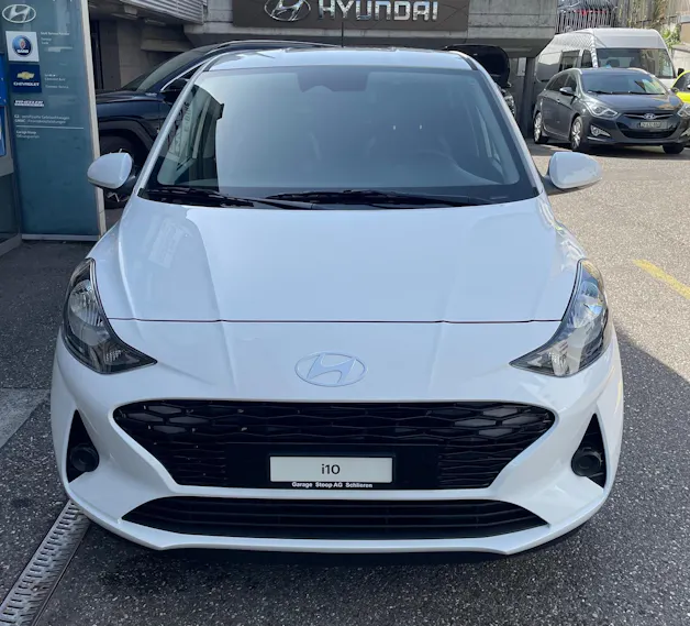 Hyundai i10 1.2 Amplia AMT5