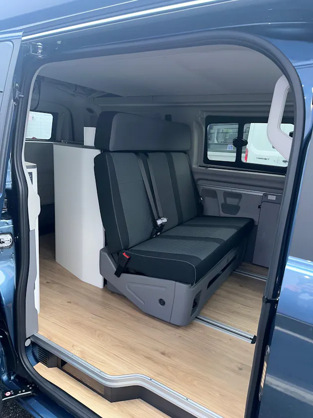 Ford Transit C Nugget 320 L1 2.0 Ec Titanium/170CV/Aut.