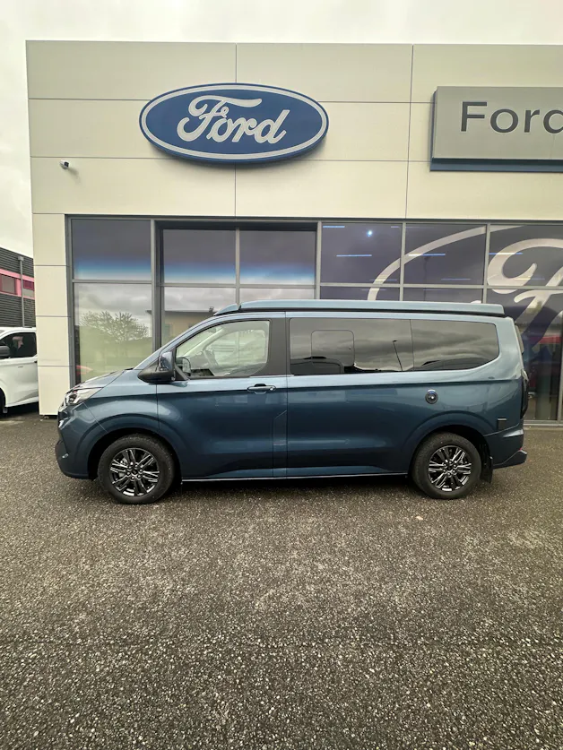 Ford Transit C Nugget 320 L1 2.0 Ec Titanium/170CV/Aut.