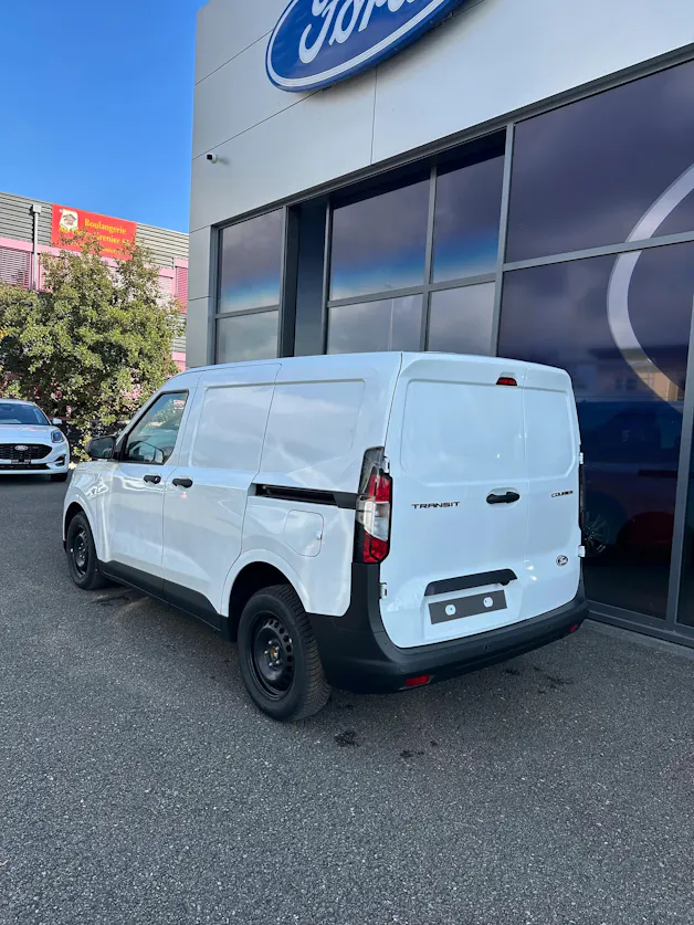 Ford Transit Courier van 1.0 EcoBoo Trend/125CV/Aut.