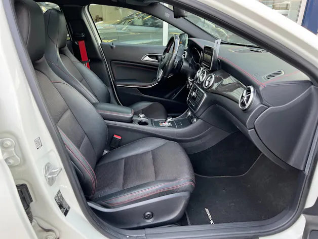 Mercedes-Benz GLA 45 AMG 4Matic 7G-DCT