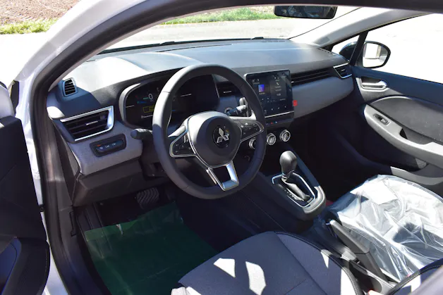 Mitsubishi COLT 1.6 HEV Intense