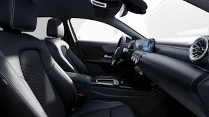 Mercedes-Benz A 180 7G-DCT
