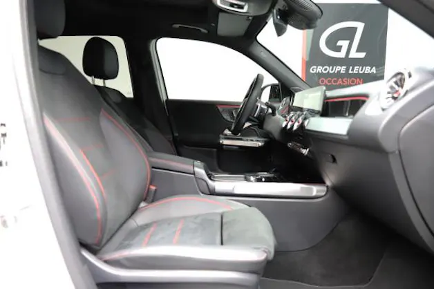 Mercedes-Benz GLB 220 4Matic 8G-Tronic
