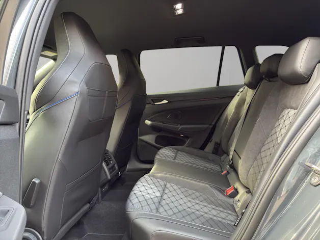 VW Golf Variant 2.0 TSI R-Line DSG 4 Motion