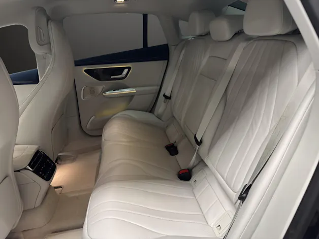 Mercedes-Benz EQE 350 4 Matic