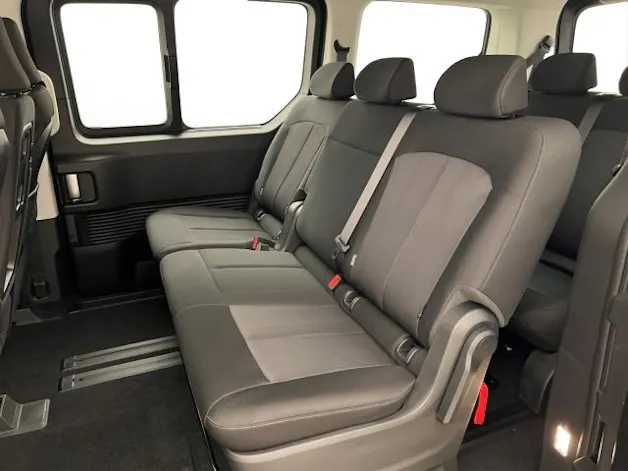 Hyundai Staria Wagon 1.6 GDi HEV Amplia