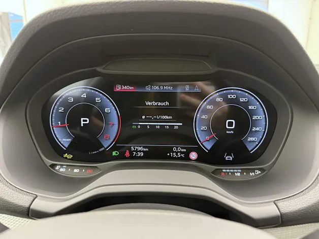 Audi Q2 35 TFSI advanced S-tronic