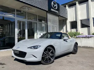 Mazda MX-5 S-G 184 Kazari