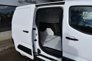 Peugeot e-Partner Long 50kWh Premium