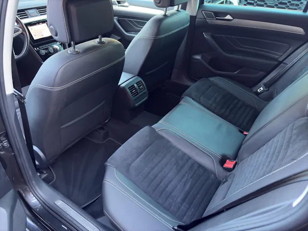 VW Passat 2.0 TDI BMT Elegance 4Motion DSG