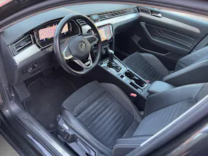 VW Passat 2.0 TDI BMT Elegance 4Motion DSG