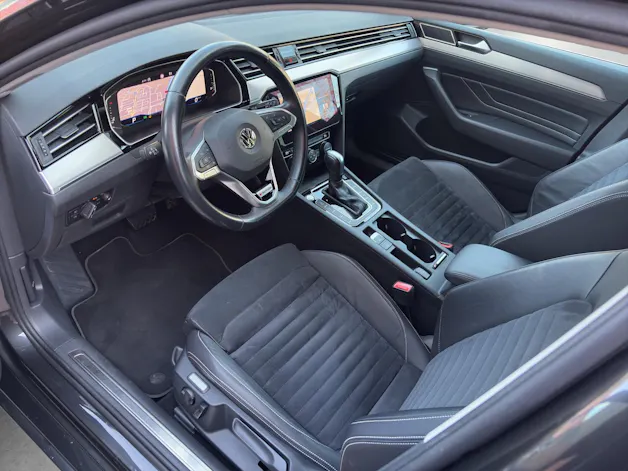 VW Passat 2.0 TDI BMT Elegance 4Motion DSG