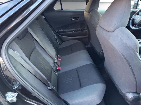 Vehicle image 13 Vehicle image 13