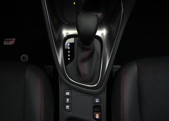 Vehicle image 14 Vehicle image 14